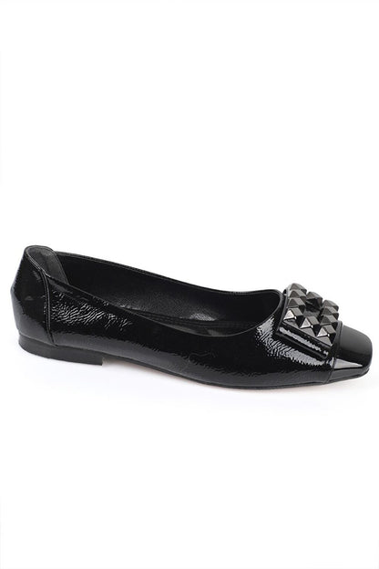 070 Women's Metal Buckle Ballerinas