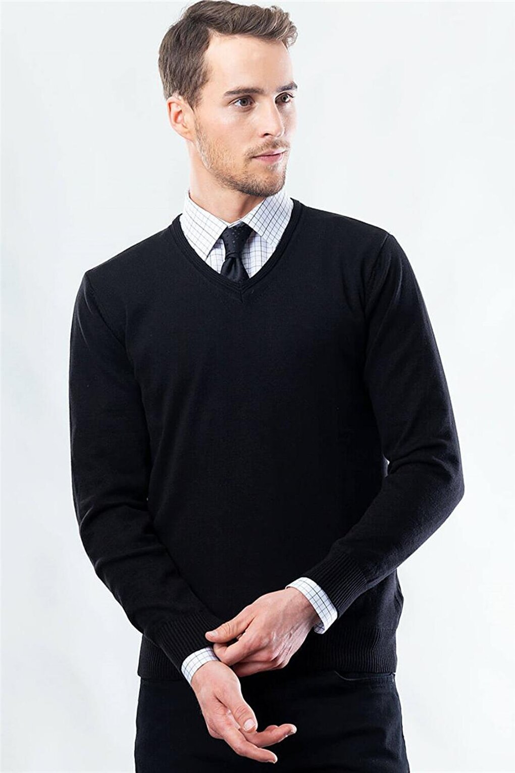 Slim Fit V-Neck Cotton Men's Black Sweater