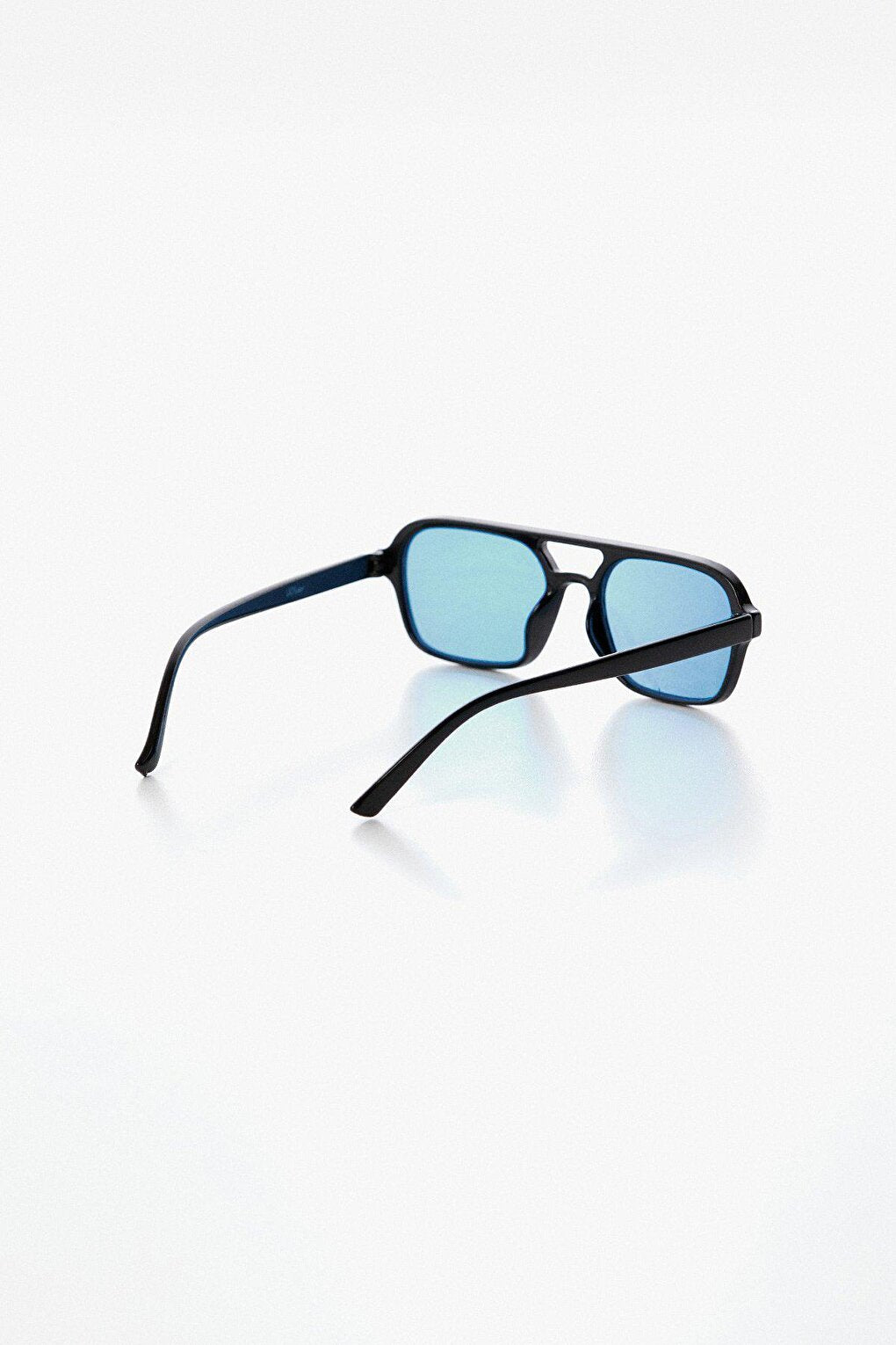 Rectangular Framed Sunglasses