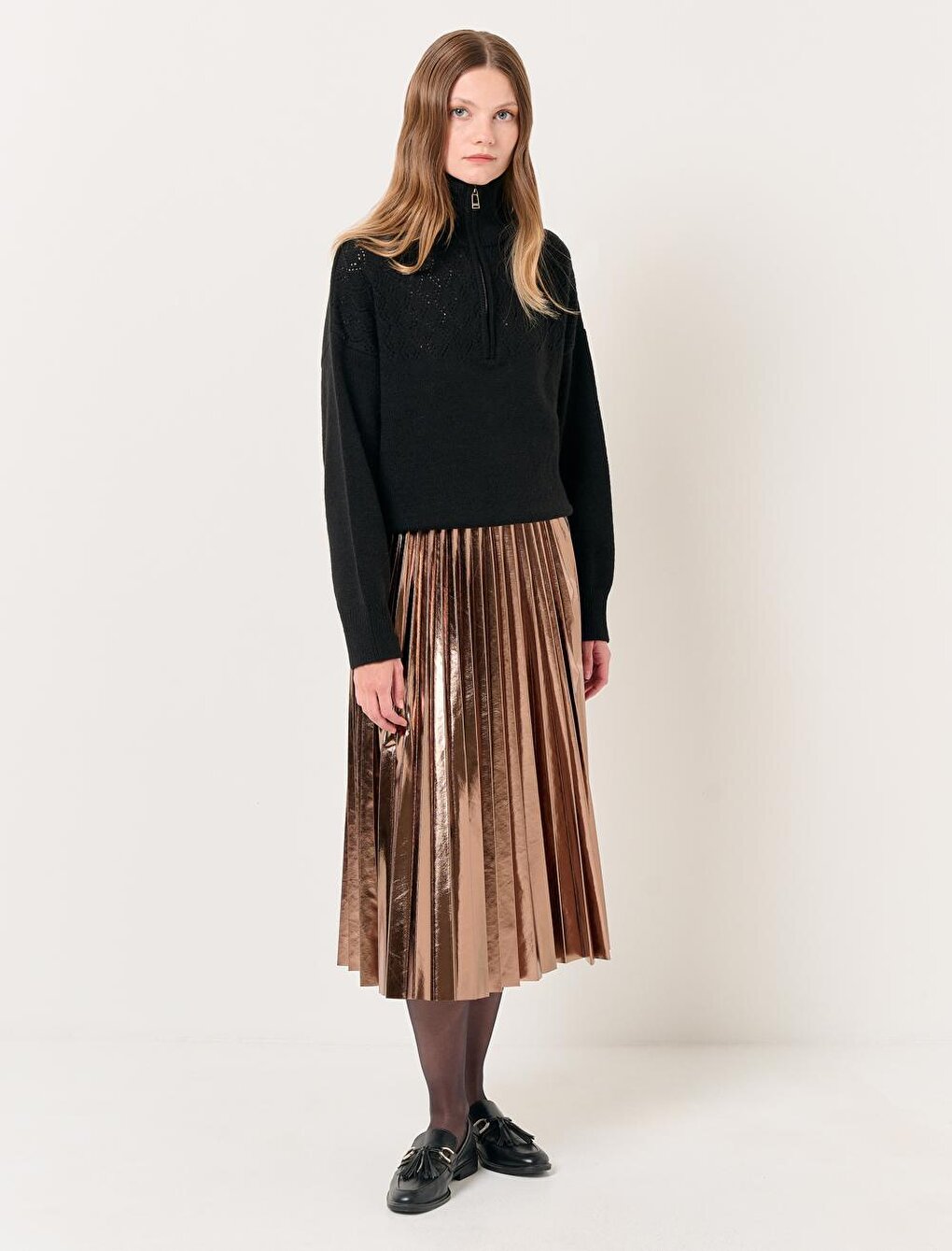 Gold High Waist Pleated Shiny Midi Skirt