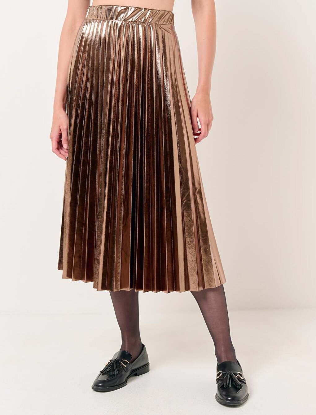 Gold High Waist Pleated Shiny Midi Skirt