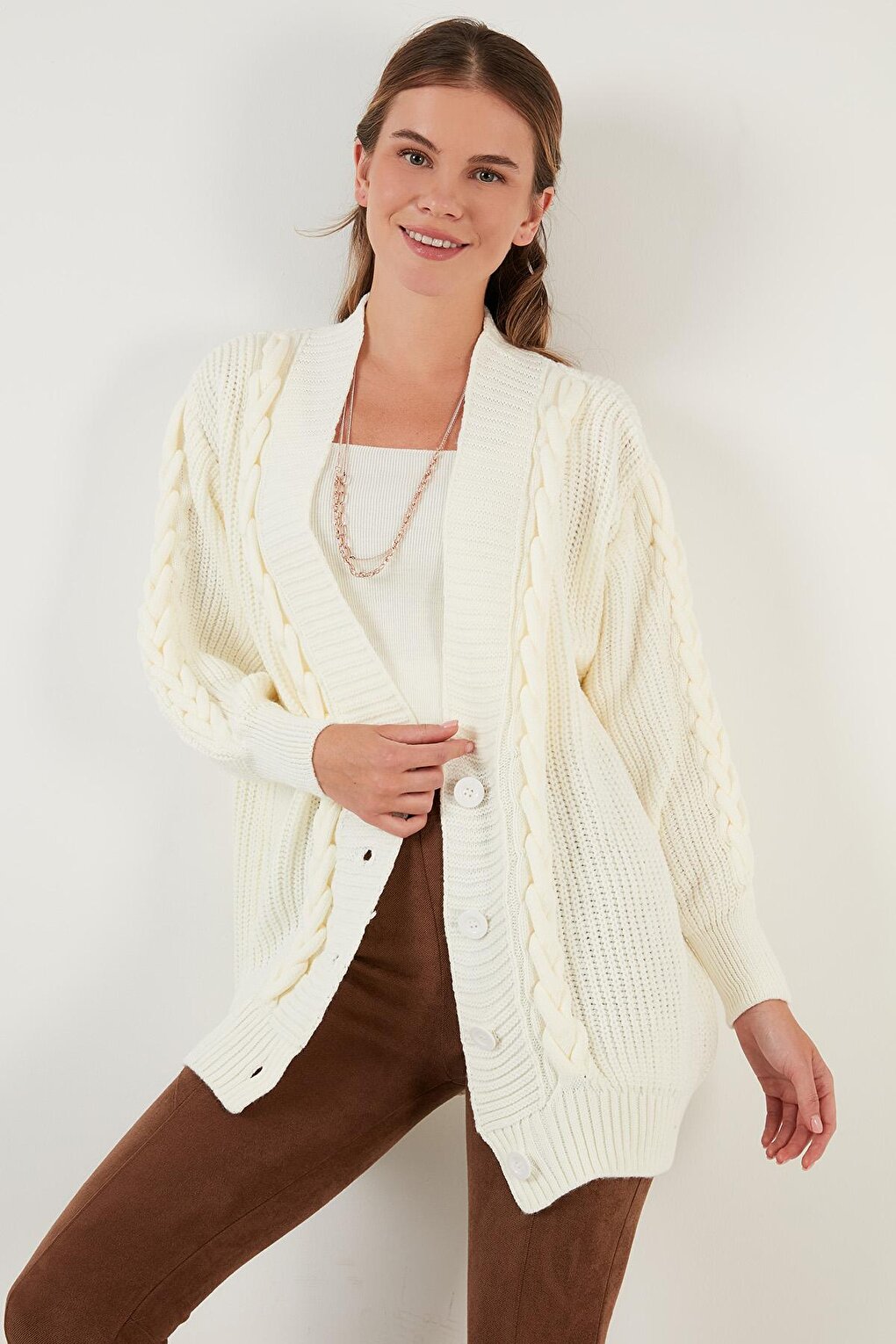 V-Neck Buttoned Knitted Cardigan 4615125