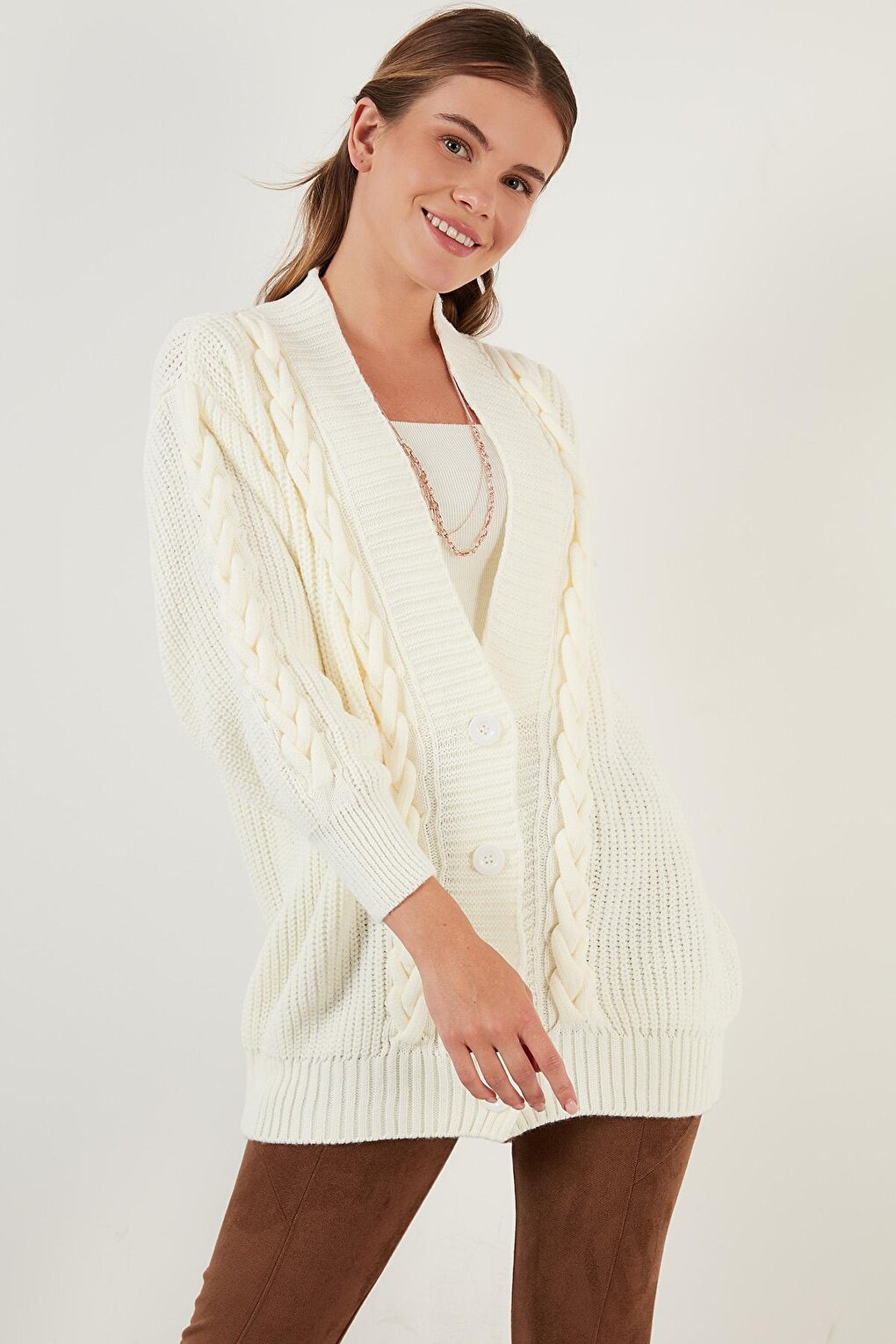 V-Neck Buttoned Knitted Cardigan 4615125