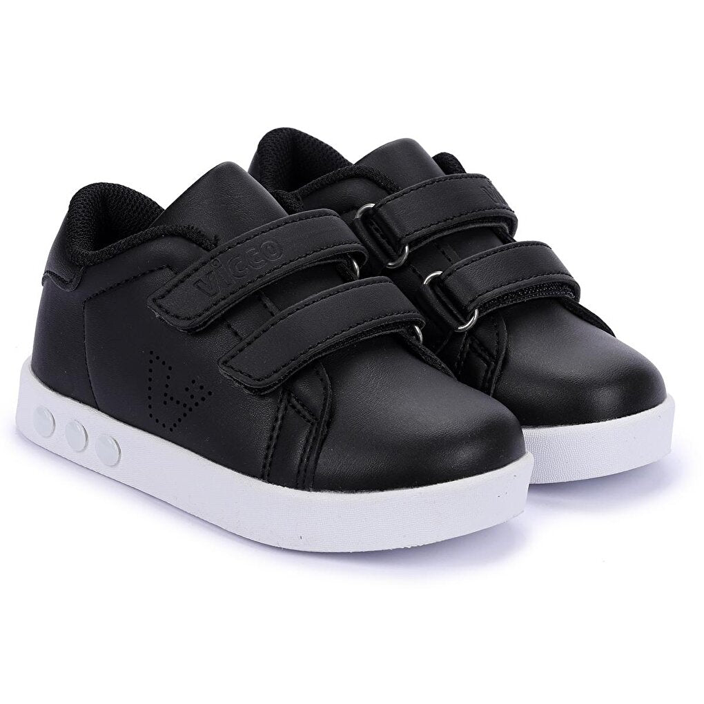 Oyo Lighted Girls/Boys Sports Shoes 313.E19K.100