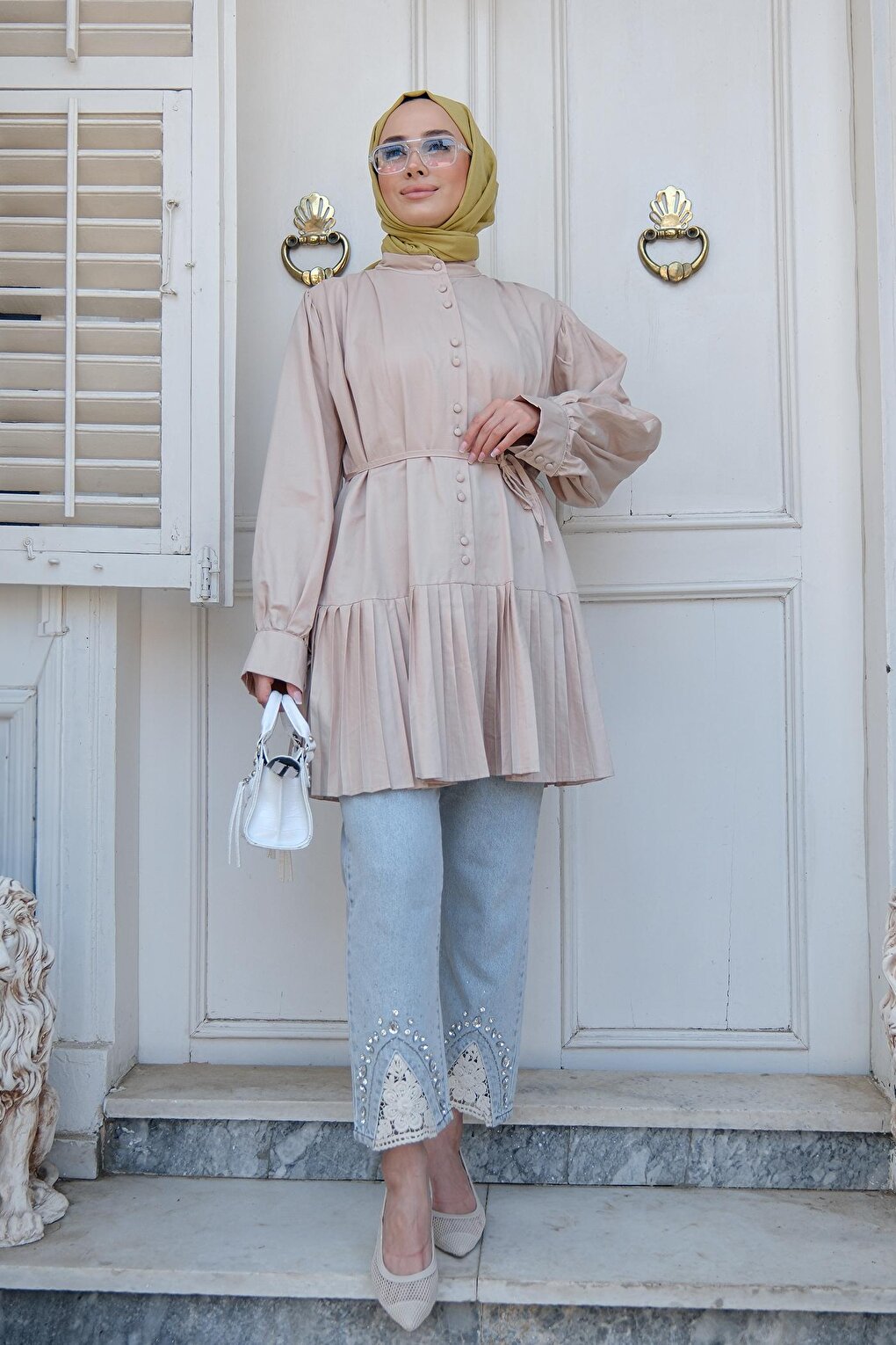 Women's Pleated Hijab Shirt Cream