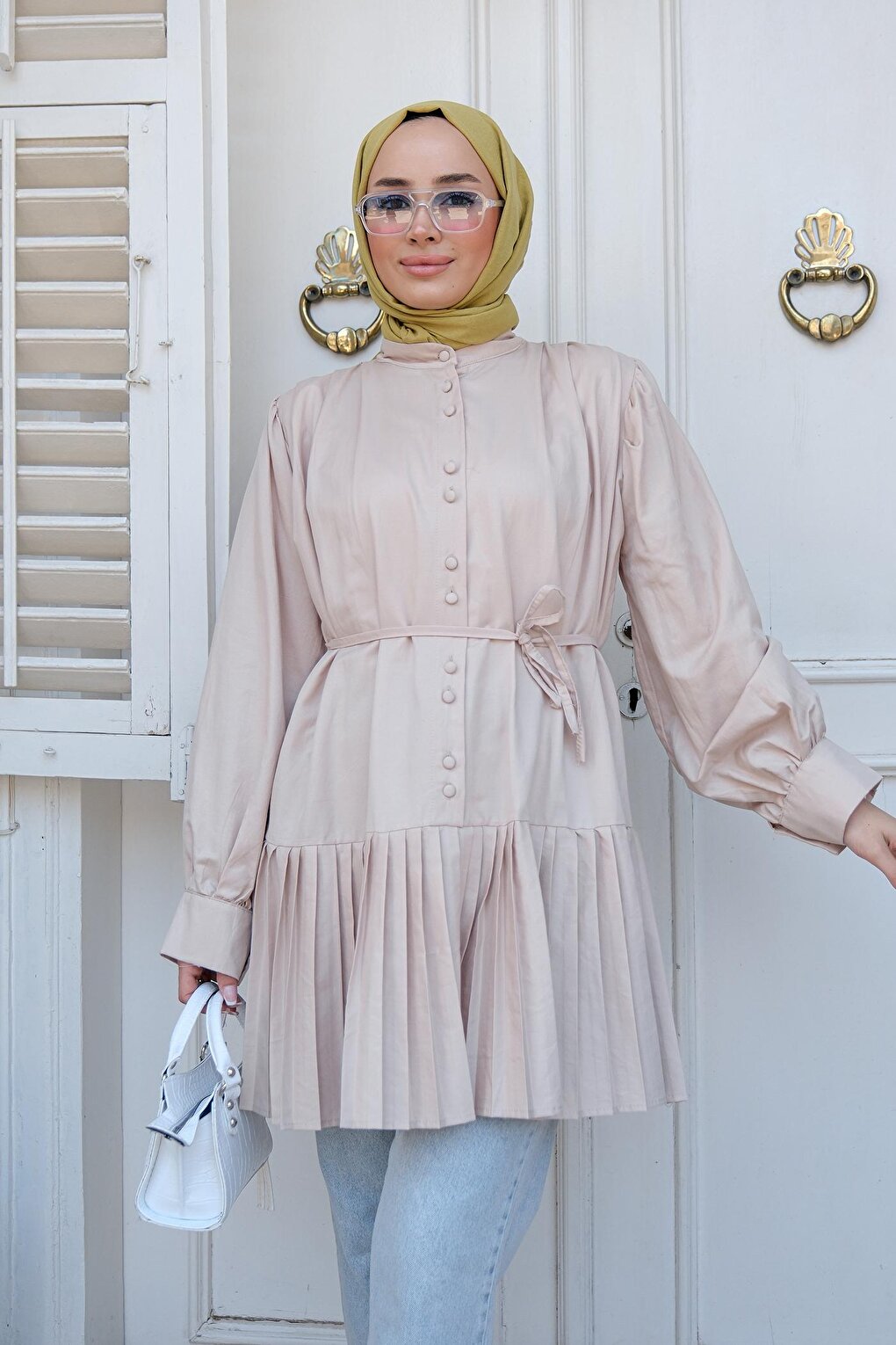 Women's Pleated Hijab Shirt Cream