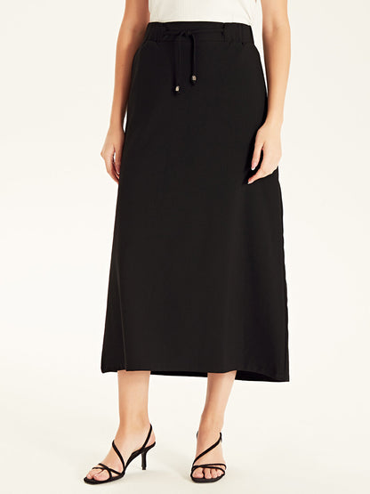 Standard Fit Women's Skirt