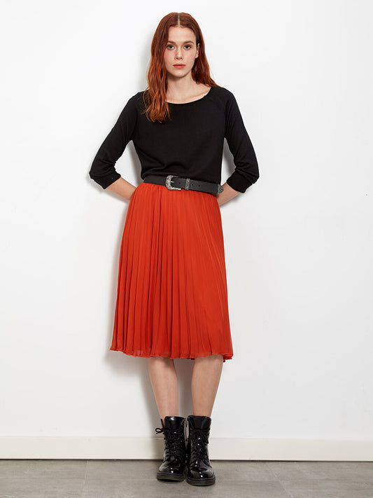 Women's Pleated Skirt with Elastic Waist