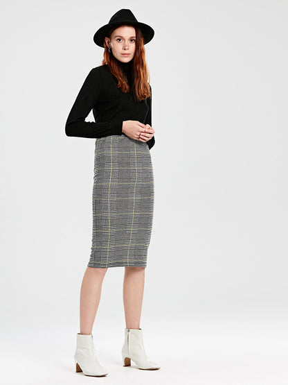 Houndstooth Patterned Women's Pencil Skirt