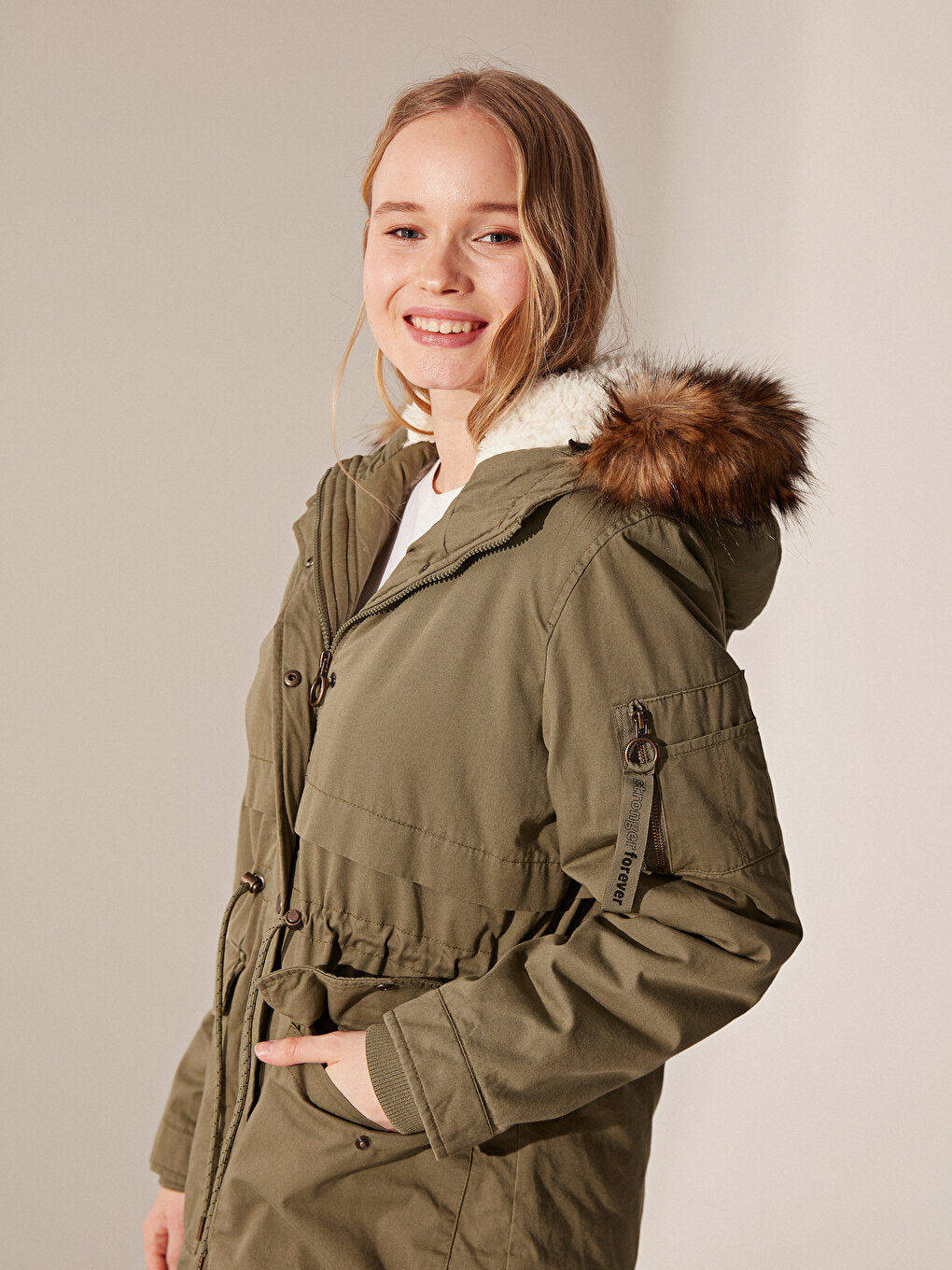 Hooded Plain Long Sleeve Thick Women's Parka