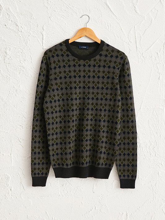 Crew Neck Diamond Patterned Fine Knit Sweater