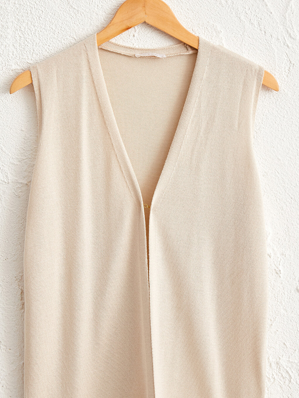 Women's V-Neck Plain Sleeveless Fine Knitwear Vest