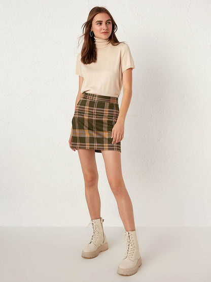 Tight Fit Plaid Women's Mini Skirt