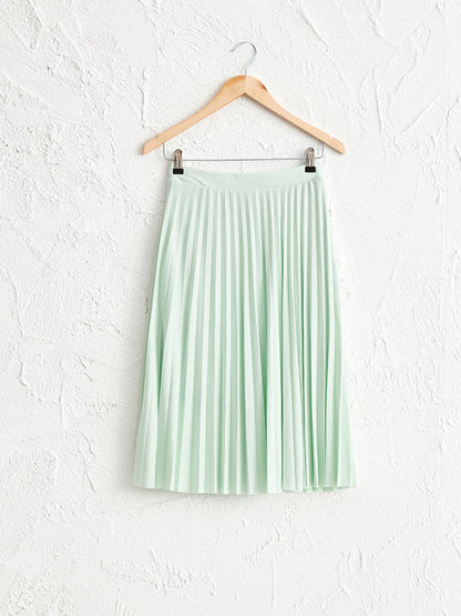 Pleated Skirt with Elastic Waist