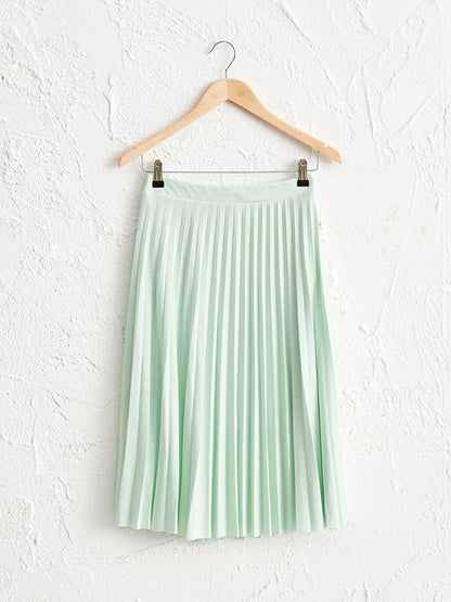 Pleated Skirt with Elastic Waist