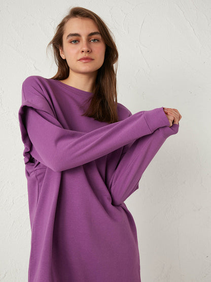 Oversize Sweatshirt with Shoulder Detail