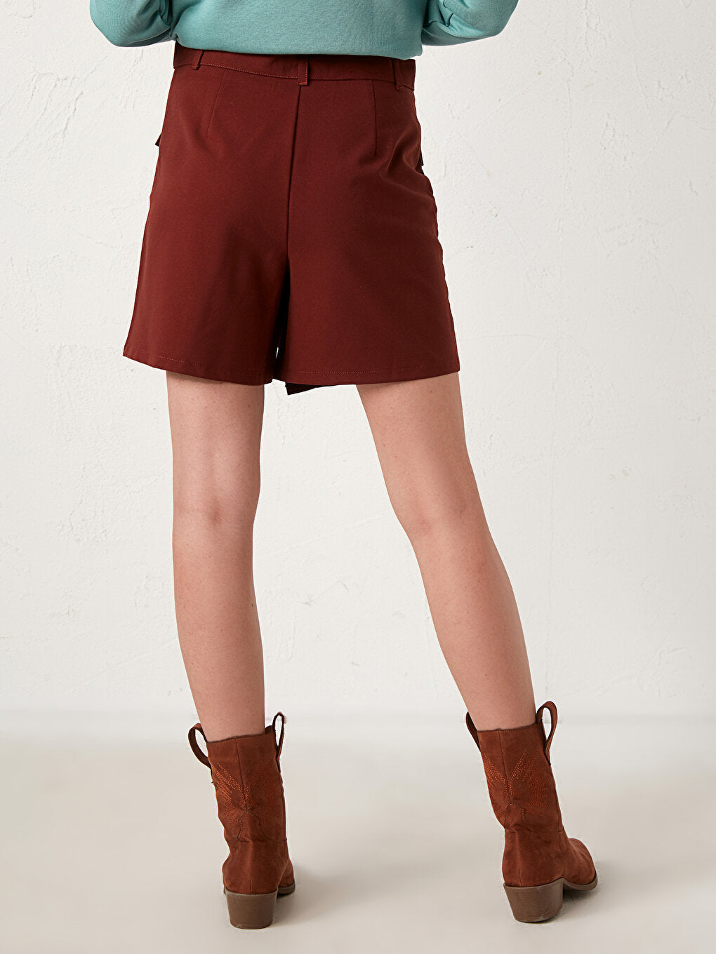 Belt Detailed Shorts Skirt