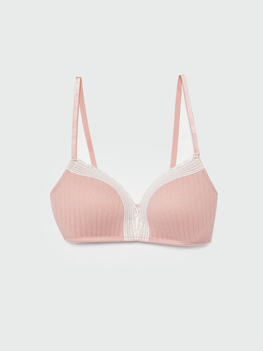 Underwire Unpadded Bra with Lace Detail