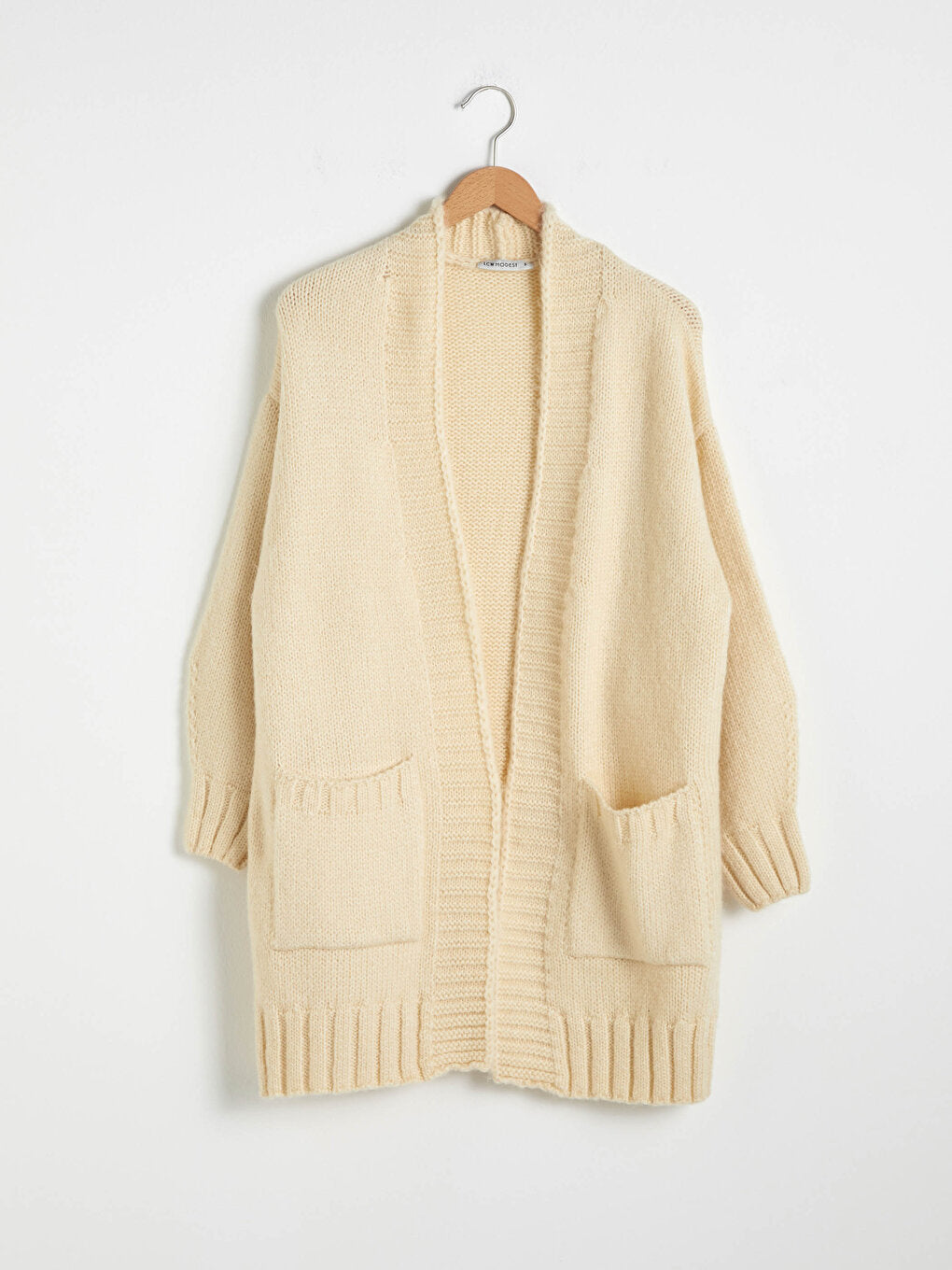 Thick Knitwear Cardigan with Pocket Detail