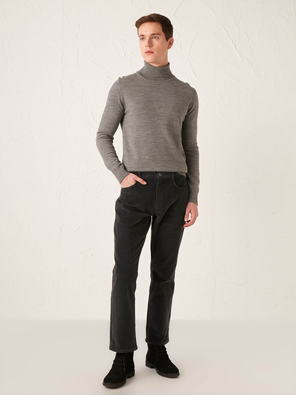 Standard Fit Chino Trousers