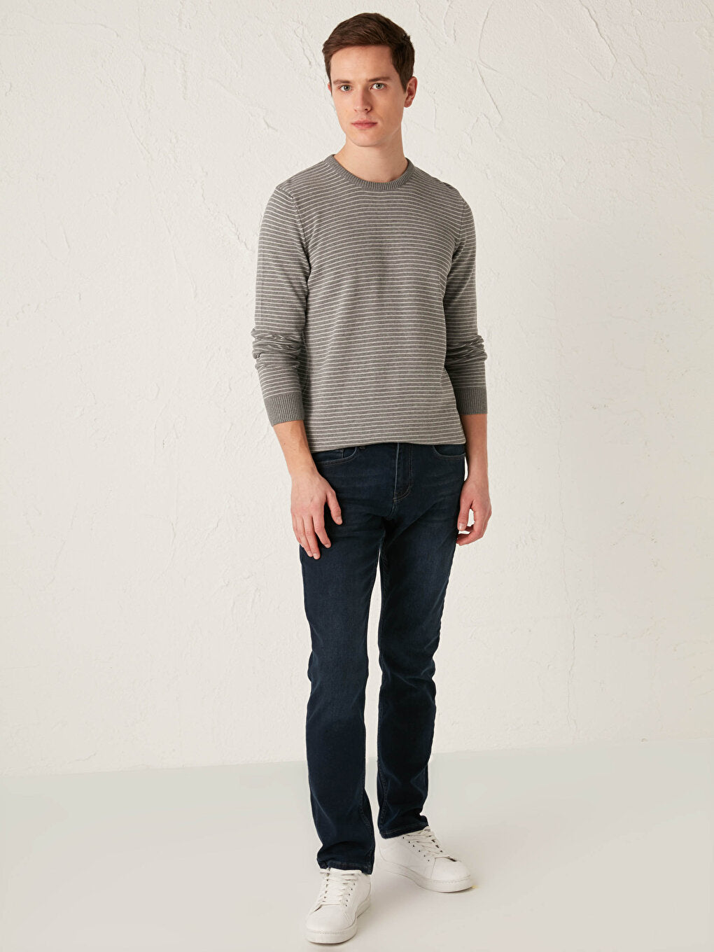 Crew Neck Long Sleeve Thin Men's Knitwear Sweater