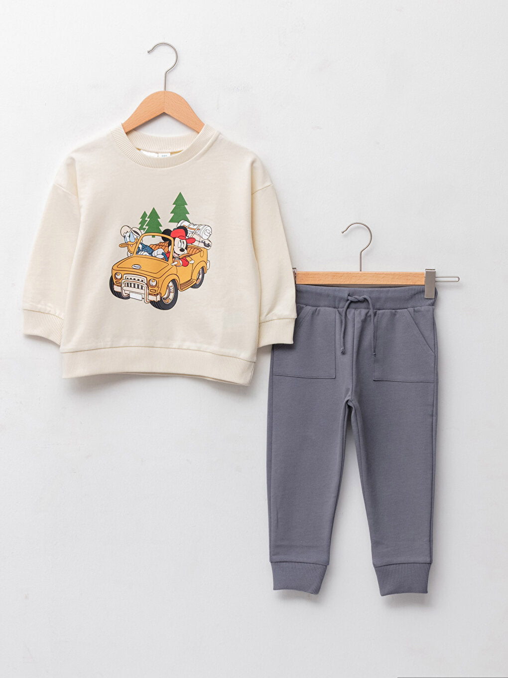 Crew Neck Long Sleeve Disney Printed Baby Boy Sweatshirt and Jogger Pants 2-Piece Set