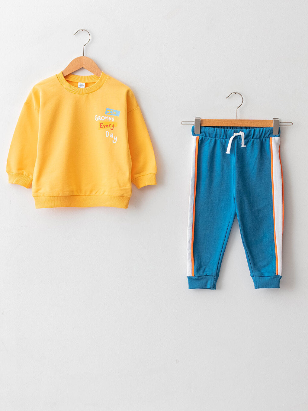 Crew Neck Long Sleeve Printed Baby Boy Sweatshirt and Trousers 2-Piece Set