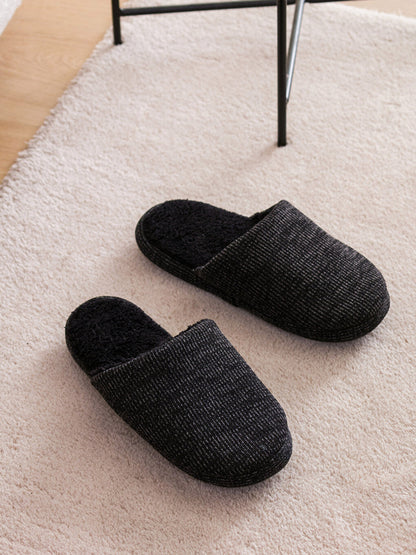 Self-patterned Men's House Slippers