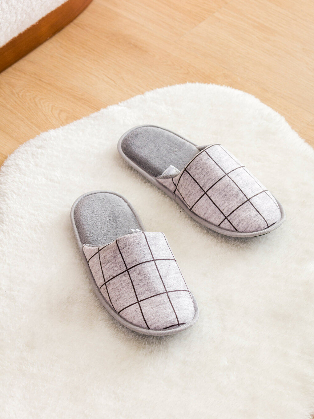 Plaid Patterned Men's Home Slippers