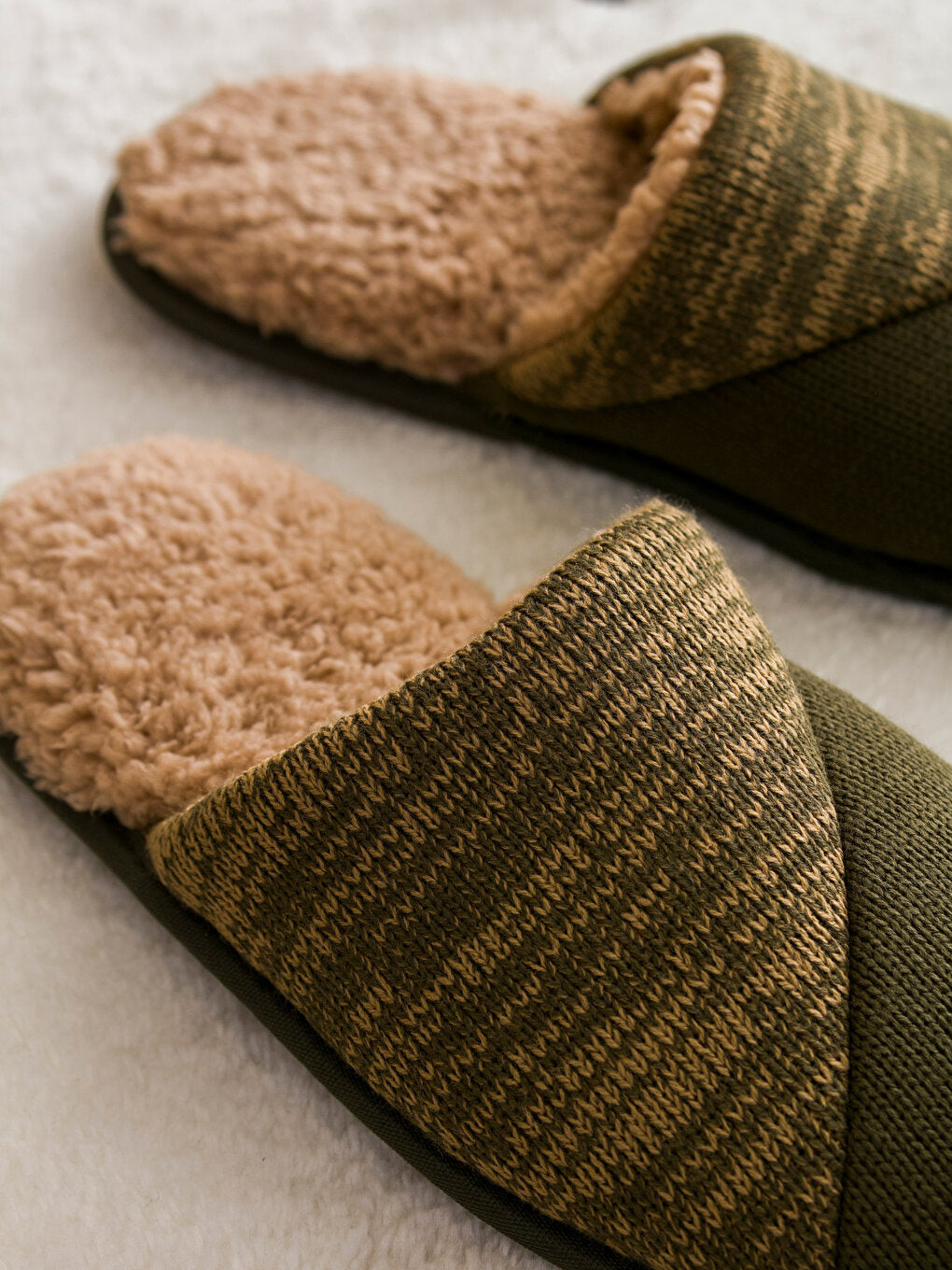 Self Patterned Men's Home Slippers