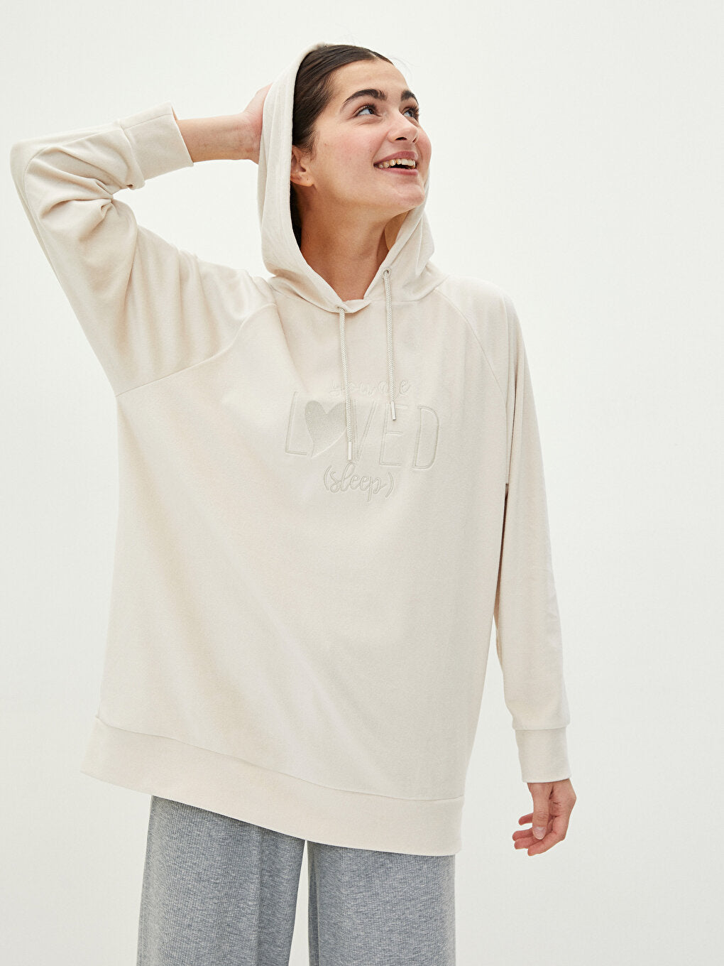 Hooded Embroidered Long Sleeve Velvet Women's Pajama Top