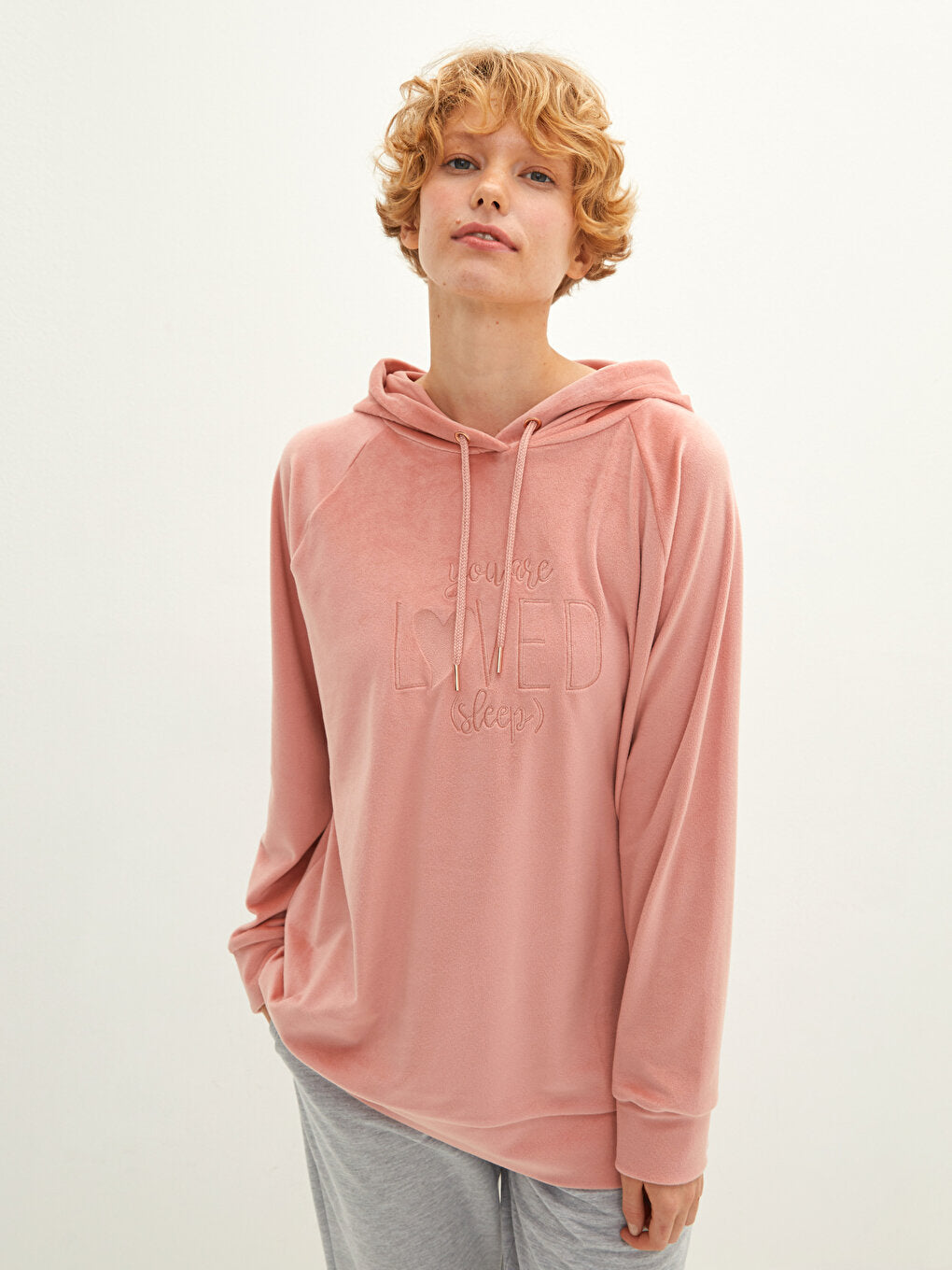 Hooded Embroidered Long Sleeve Velvet Women's Pajama Top