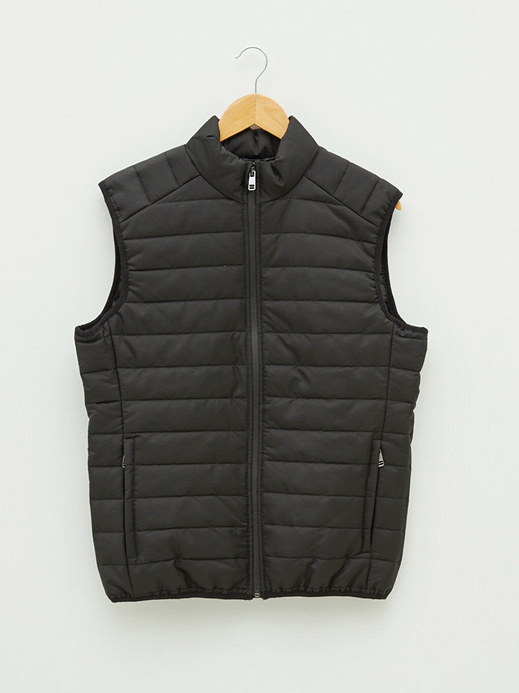 Slim Fit Stand Collar Men's Puffer Vest