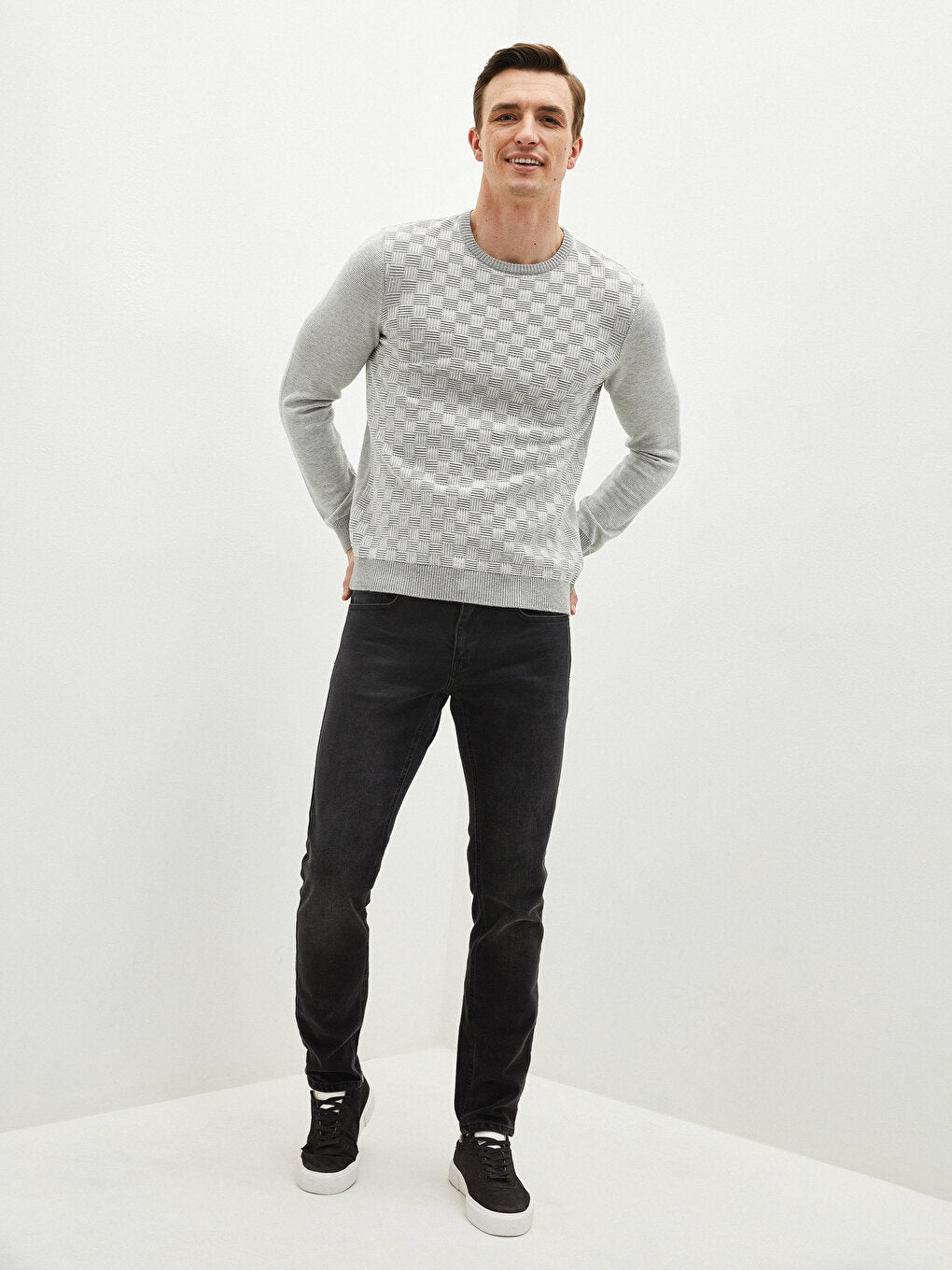 Crew Neck Long Sleeve Men's Knitwear Sweater