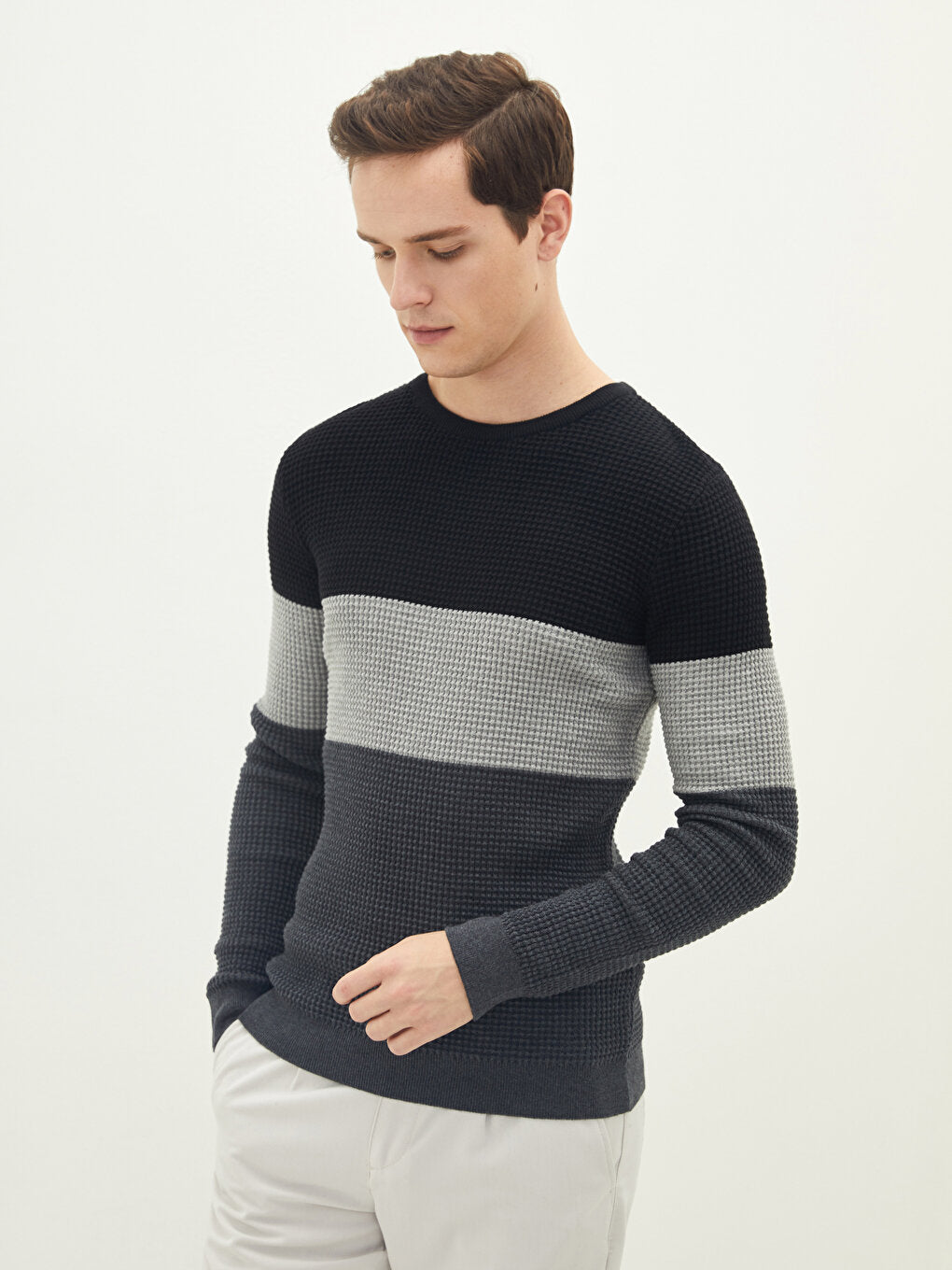 Crew Neck Long Sleeve Striped Thin Men's Knitwear Sweater