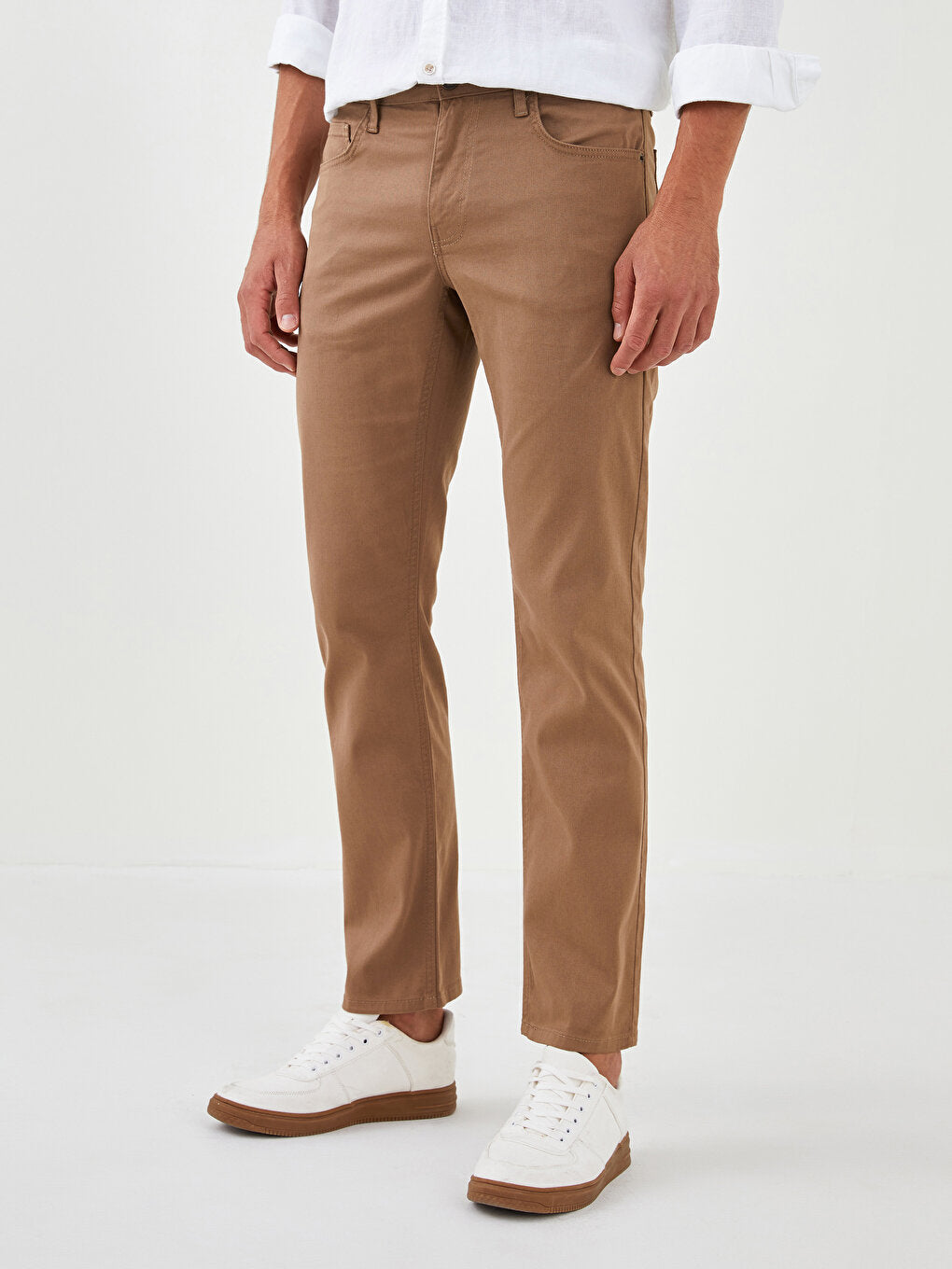 Standard Mold Gabardine Men's Chino Trousers