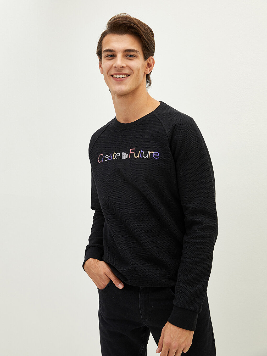 Crew Neck Long Sleeve Printed Men's Sweatshirt