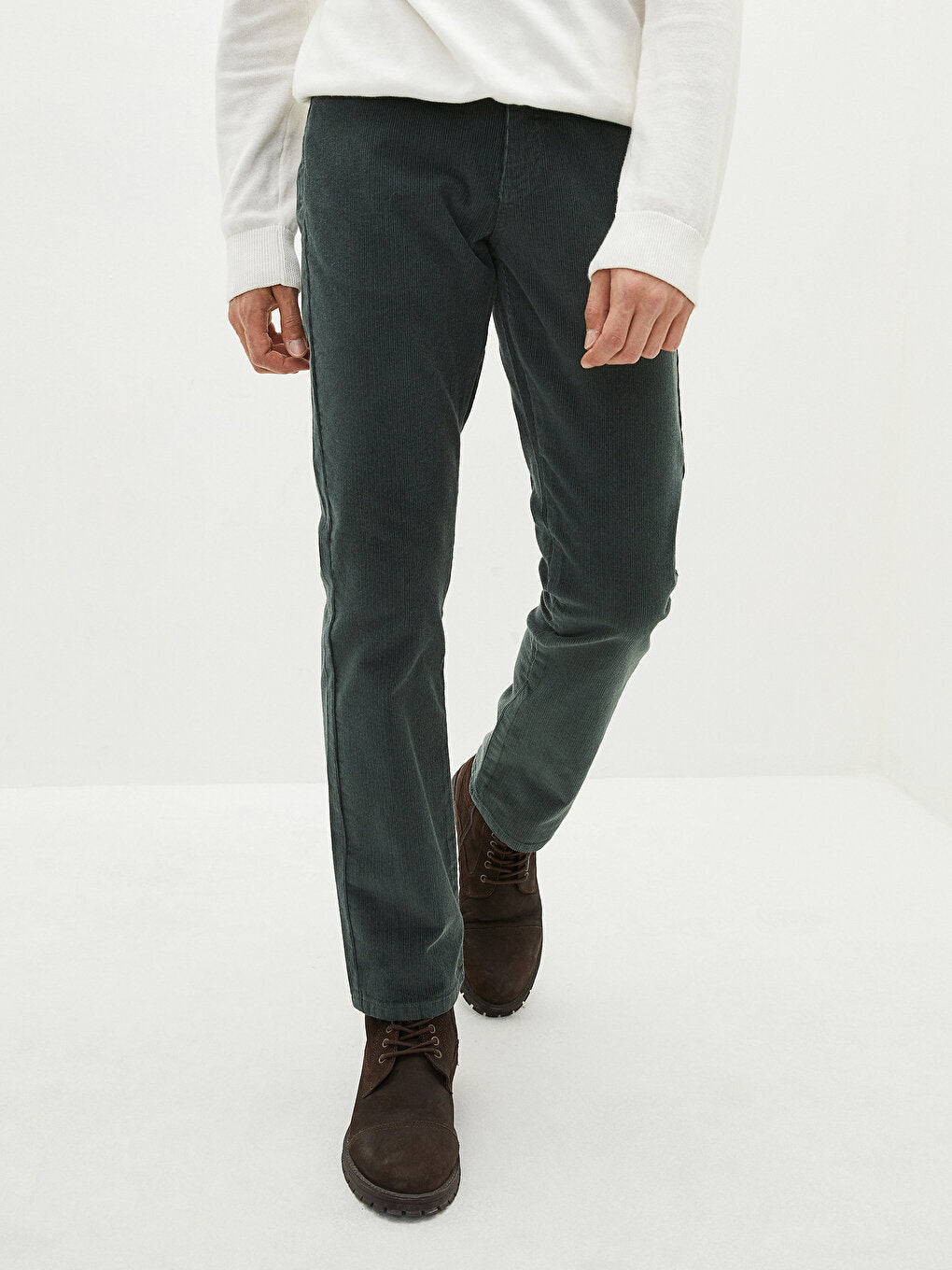 Standard Fit Velvet Men's Chino Trousers