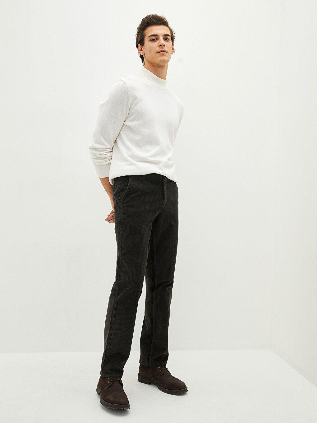 Wide Fit Velvet Men's Chino Trousers