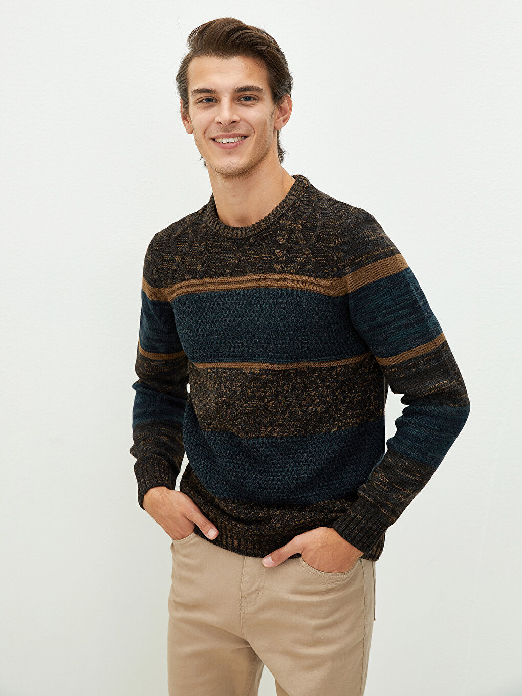 Crew Neck Long Sleeve Color Block Men's Knitwear Sweater