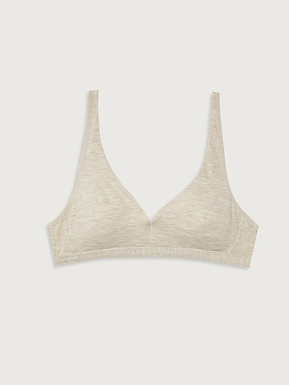 Non-wired, unpadded plain bra