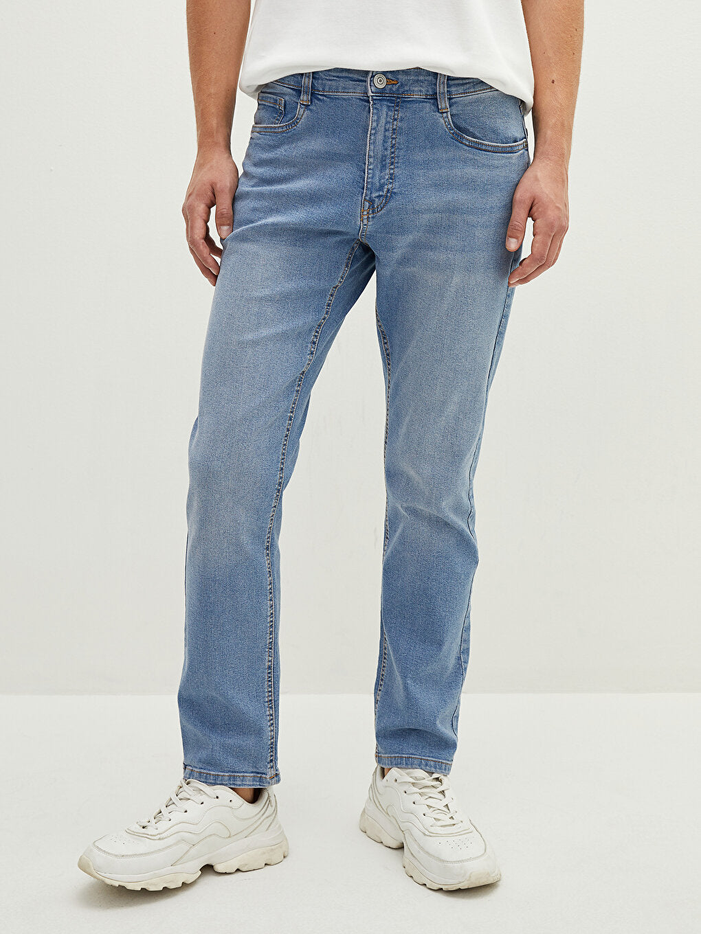 779 Regular Fit Men's Jean Trousers