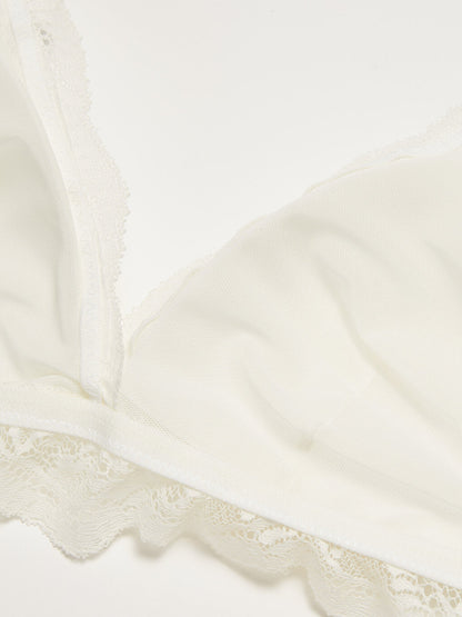 Non-Wireless Padded Bra with Lace Detail