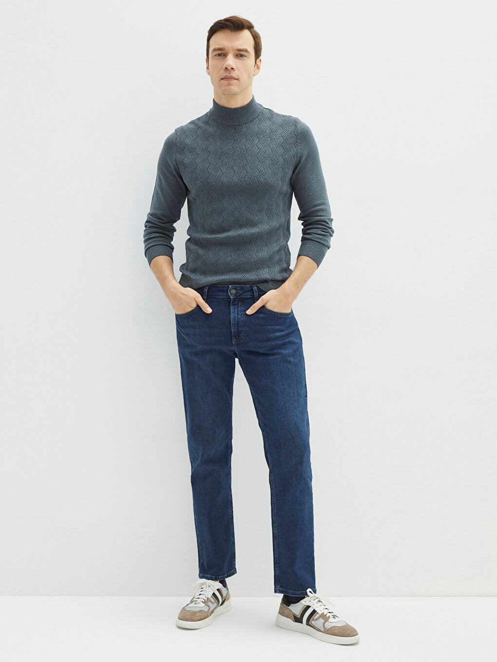 Half Turtleneck Long Sleeve Men's Knitwear Sweater