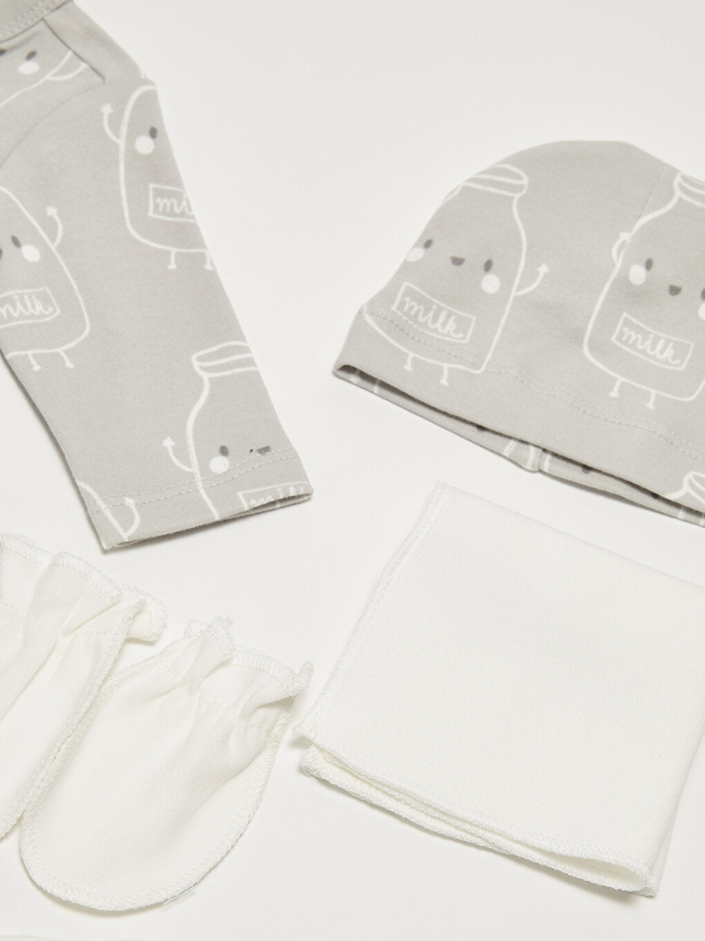 Printed Cotton Baby Boy Hospital Discharge Set