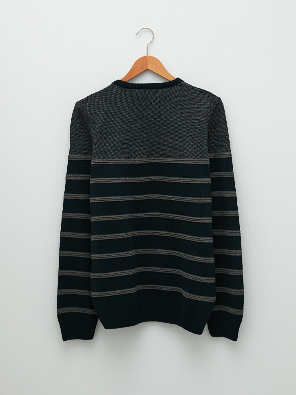 Crew Neck Long Sleeve Striped Men's Knitwear Sweater