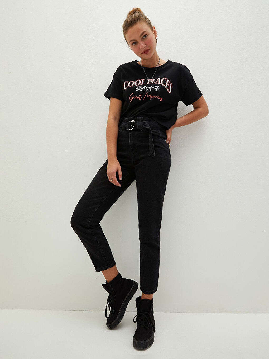 High Waist Mom Fit Pocket Detailed Women's Rodeo Jean Trousers