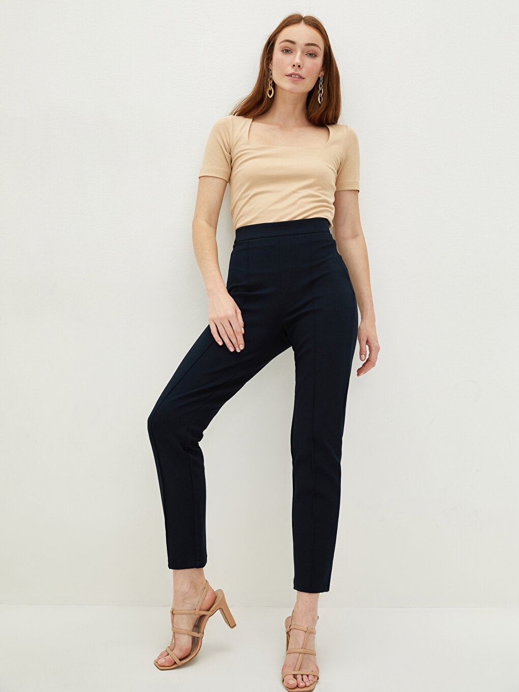 Slim Fit Straight Pocket Detailed Women's Trousers