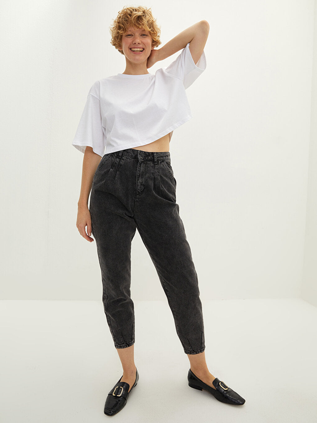 High Waist Slouchy Pocket Detailed Women's Rodeo Jean Trousers