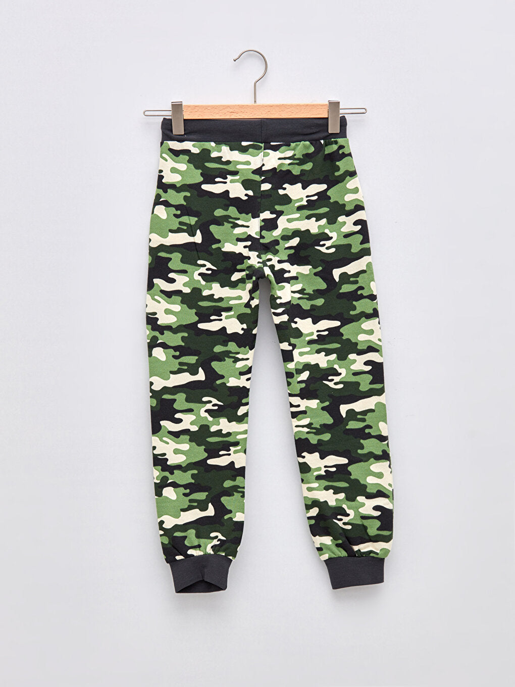 Camouflage Patterned Boy Jogger Sweatpants with Elastic Waist